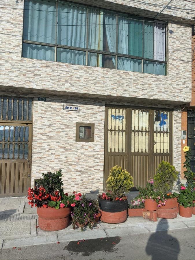 Hostel Casa Alb Bogotá Dış mekan fotoğraf